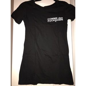 Women’s graphic tee